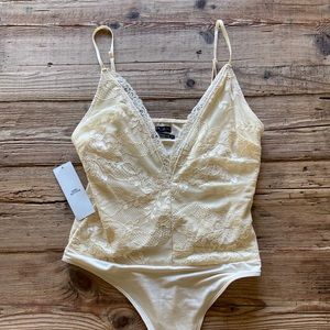 URBAN OUTFITTERS bodysuit